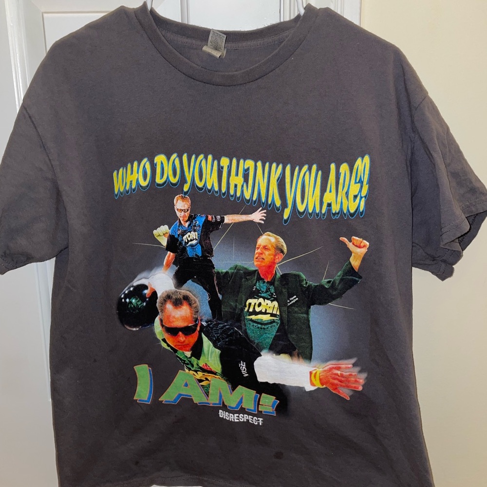 Graphic T